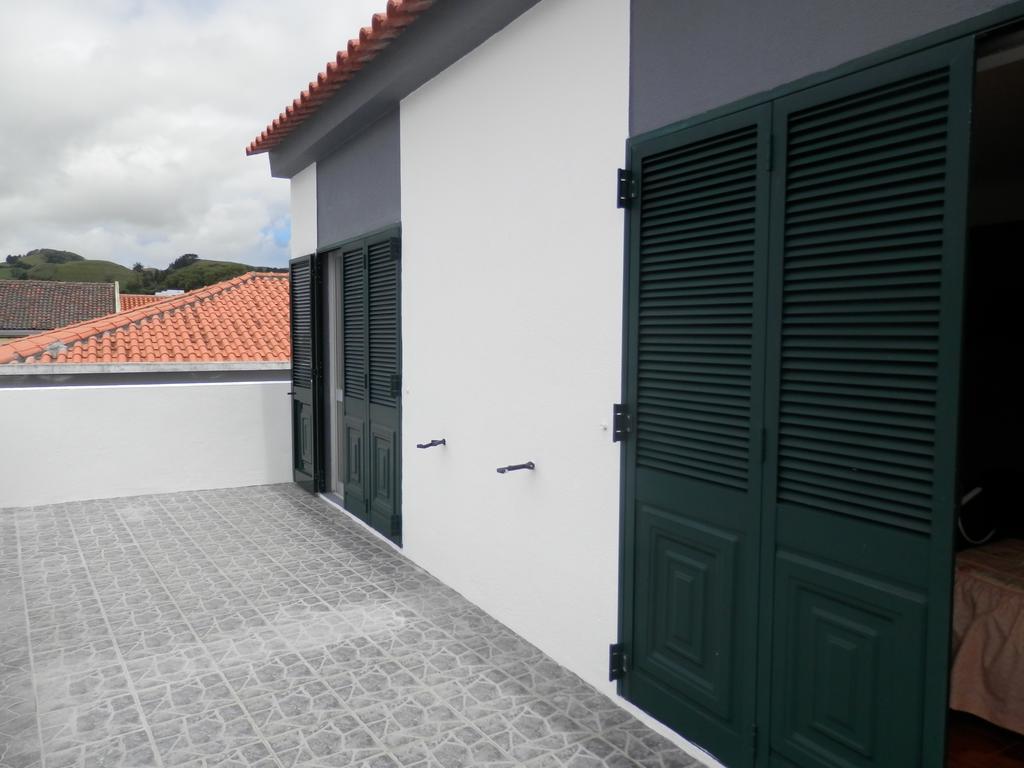 Al - Apartamento Bairros Novos 24 Ponta Delgada Habitación foto